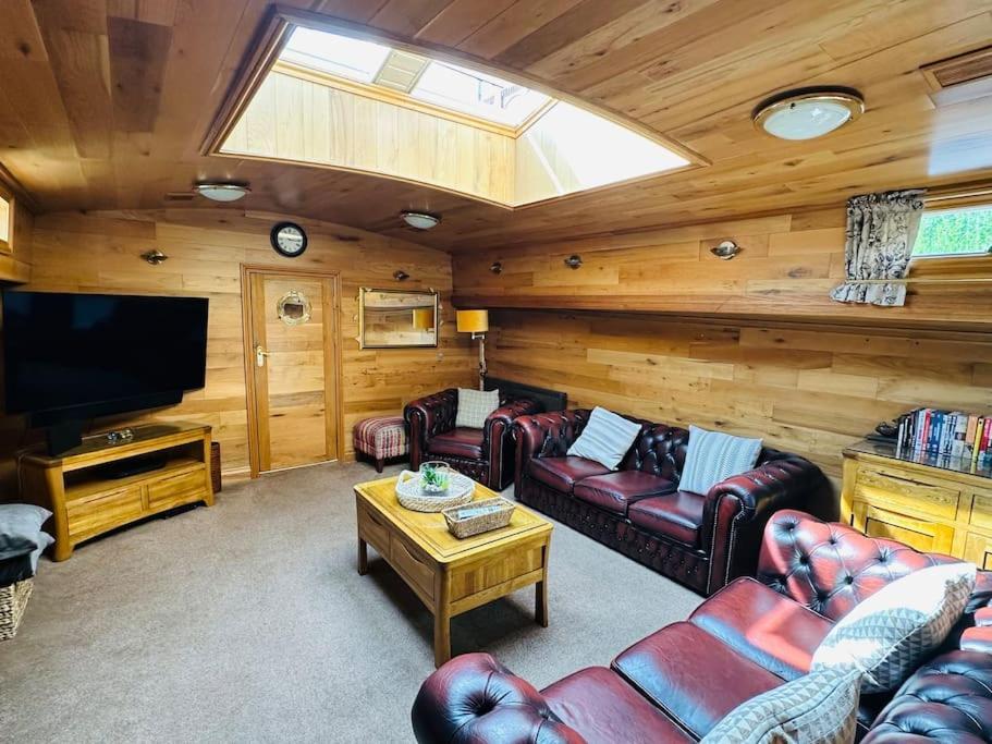 Unique Houseboat Experience I Central City Break 요크 외부 사진